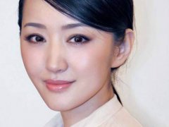 杨钰莹年龄?(杨钰莹个人资料)