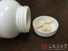 膝盖骨刺的治疗方法(膝盖骨刺的治疗方法有什么？)